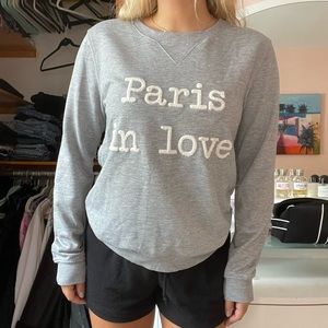 “Paris in Love” grey sweatshirt